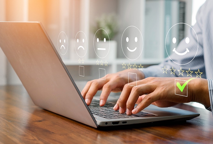 Client satisfait après un diagnostic immobilier